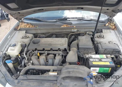 2009 Hyundai Sonata Gls from USA, damaged, VIN 5NPET46C39H496563